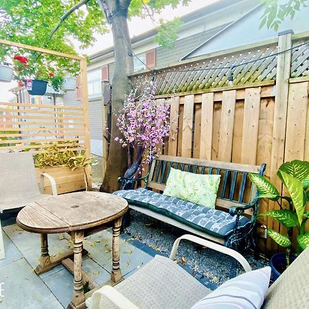 Toronto Bed & Breakfast - Free Parking Εξωτερικό φωτογραφία