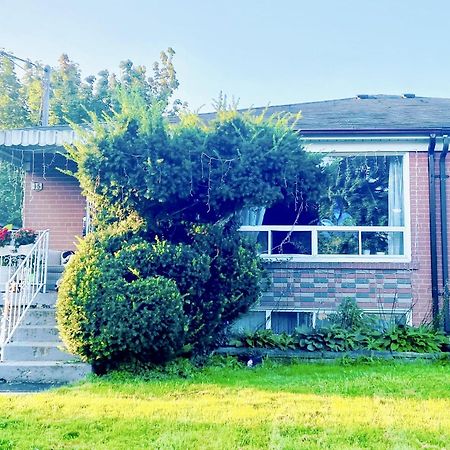 Toronto Bed & Breakfast - Free Parking Εξωτερικό φωτογραφία