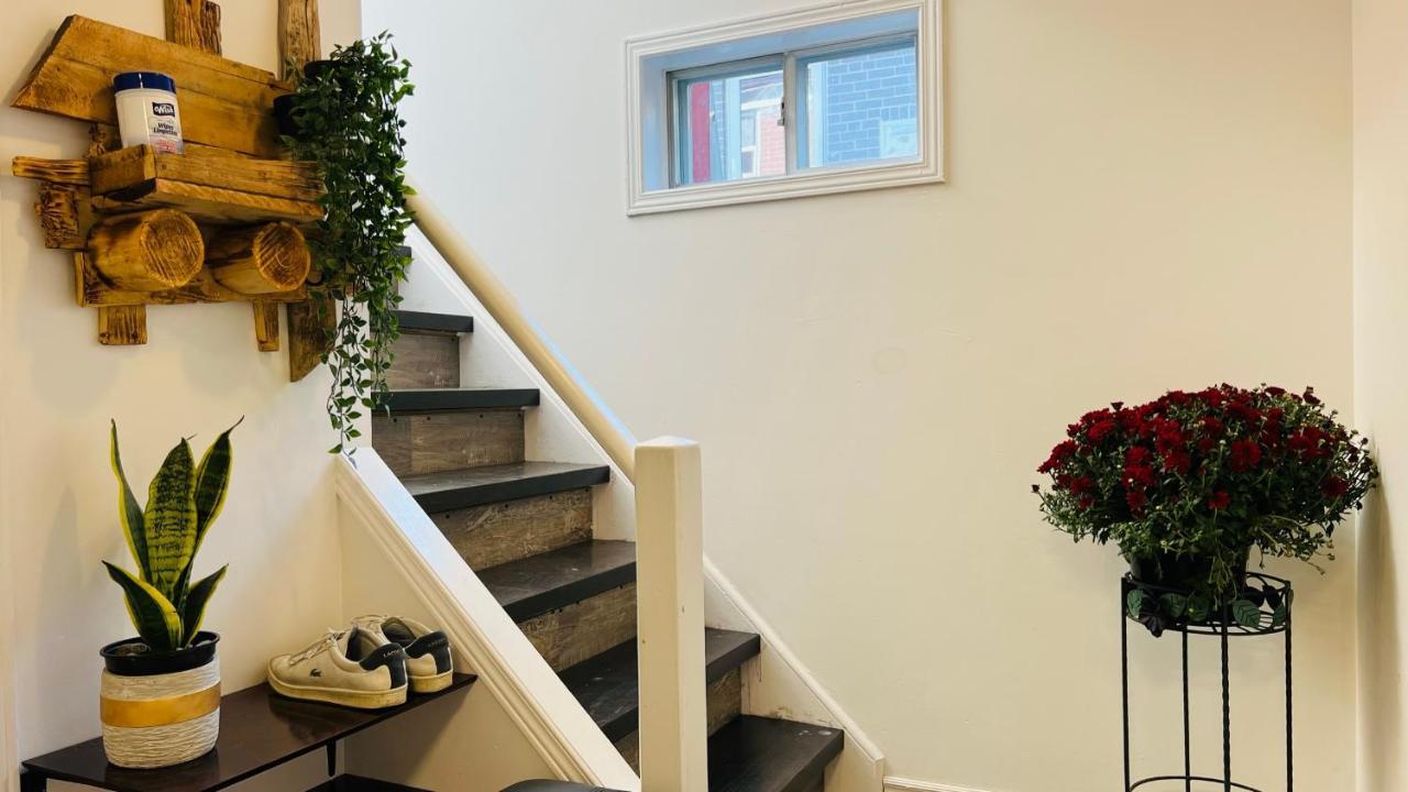Toronto Bed & Breakfast - Free Parking Εξωτερικό φωτογραφία