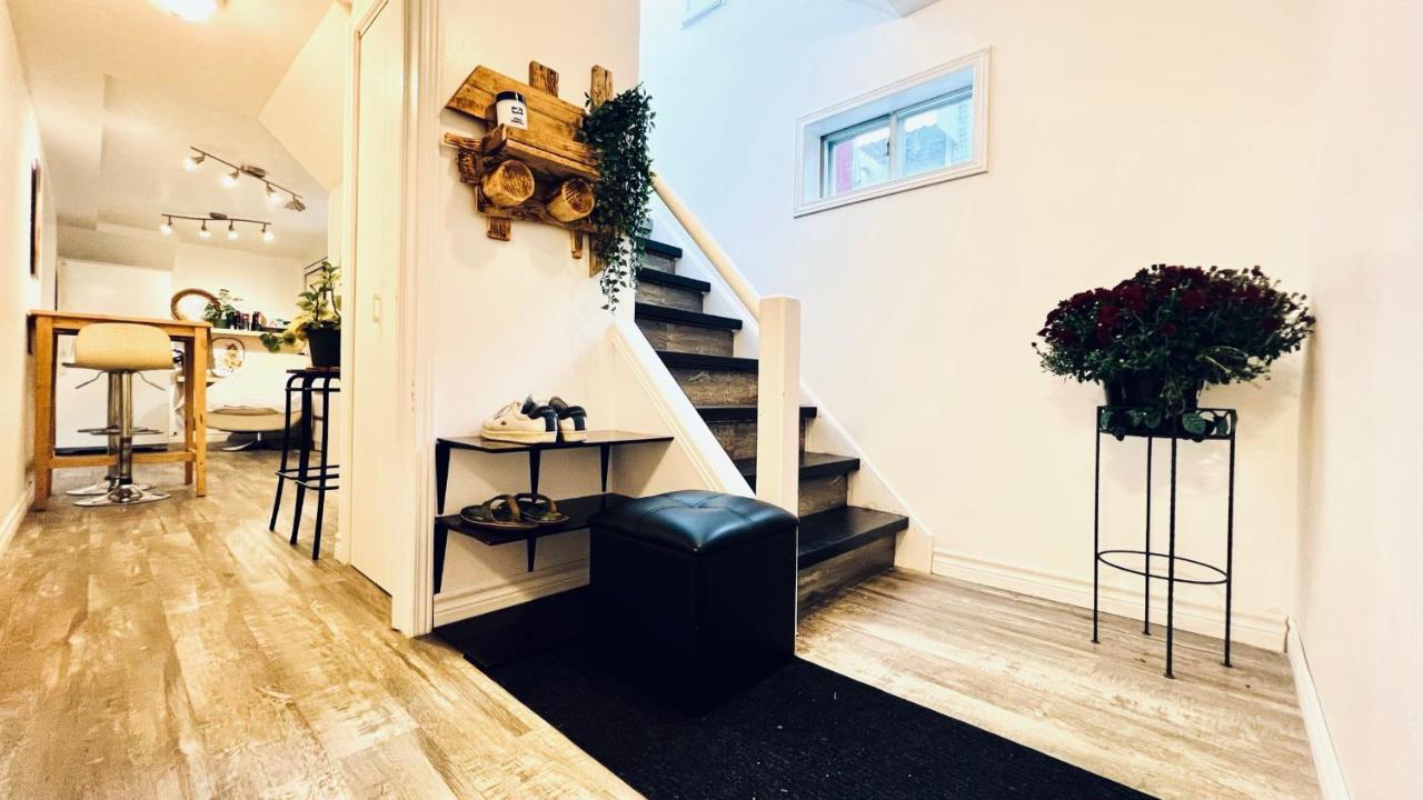 Toronto Bed & Breakfast - Free Parking Εξωτερικό φωτογραφία