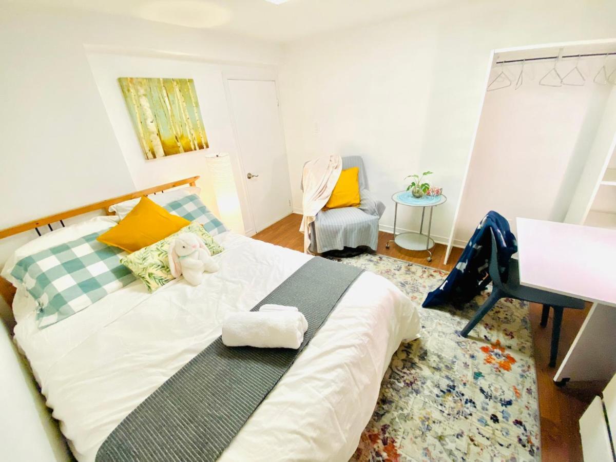 Toronto Bed & Breakfast - Free Parking Εξωτερικό φωτογραφία
