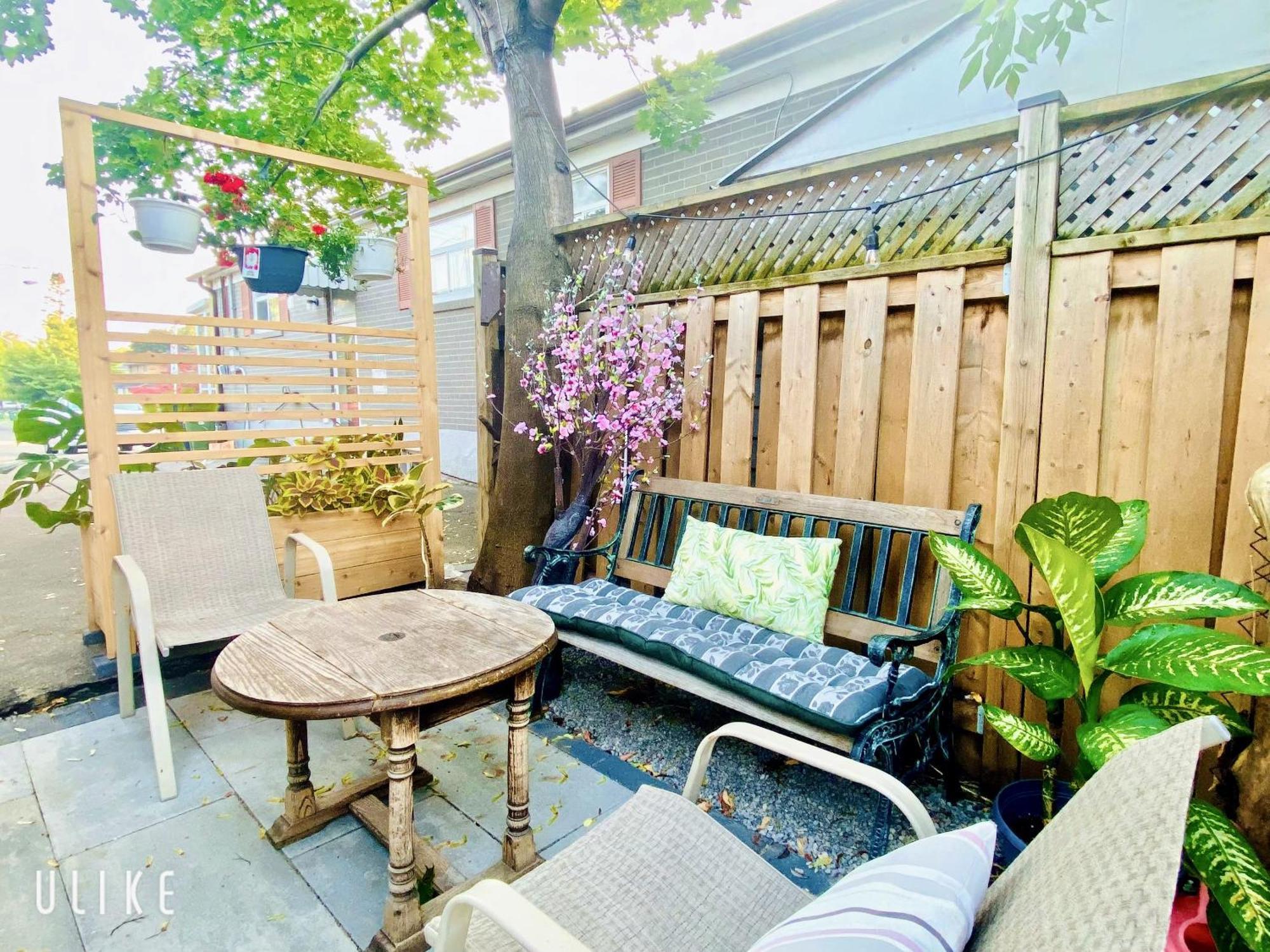 Toronto Bed & Breakfast - Free Parking Εξωτερικό φωτογραφία